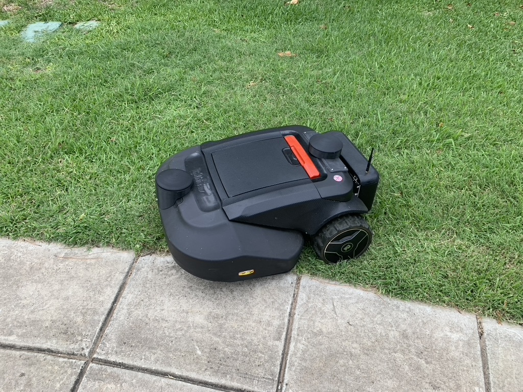 Sensori Robotics prototype mower